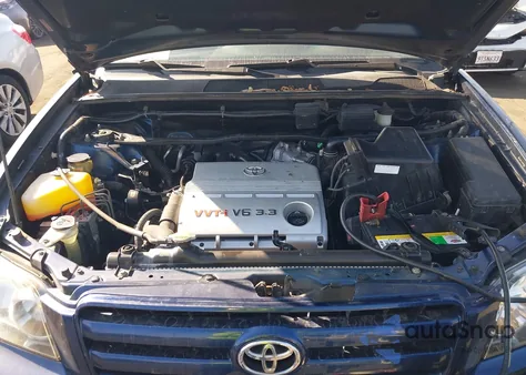 2005 Toyota Highlander Limited V6 from USA, damaged, VIN JTEDP21A650054938